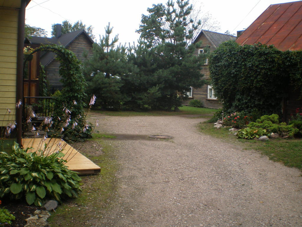 Jannseni Accommodation Pärnu Exterior foto
